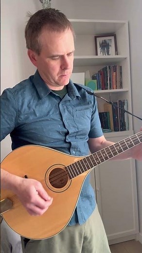 Cold Frosty Morning for a snowy day out west. Octave Mandolin #mandolin #bluegrass