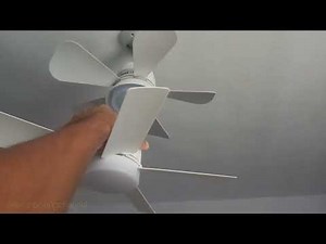 Unboxing and reviewing the VOLISUN Socket Fan Light with Remote