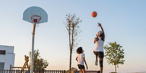 5 healthy ways to talk about fitness around your kids: Create ‘a sense of empowerment’ | Fortune Well