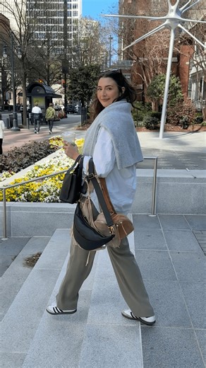 3K views | A fresh bag solves most problems. 癩 #HOBO #hobotheoriginal #everydaybag #musthaves #ootd #baghual #haul | HOBO | Facebook