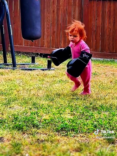 #CapCut #boxingbaby #putthemgloveson #outside #22monthsold #sheaintready