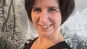 Reflective Practice and Self-Guidance in Psychology Education: Building Personal and Professional Skills Through Thrive Track