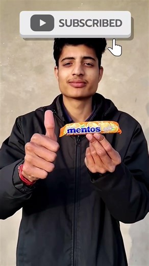 Which mentos is better? Mint vs orange 😋😋😱 #experimnent #funny