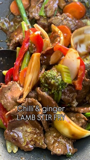 CHILLI GINGER N GARLIC STIR FRY WITH LAMB Feeds 4 serve with rice Method Using 1 kilo of lamb backstrap @marble_meats Slice the lamb into thin slices and simply add 4 table spoons ketchup manus (sweet soy sauce ) and 3 table spoons soy sauce . Mix well and set aside for at least an hour before stir frying . (If you feel like it needs a little more sauce -trust your gut and add it ) (Cook this in batches if u have small wok) Veges I used 3 sliced carrots 10 sliced mushrooms 250 g snow peas (remov