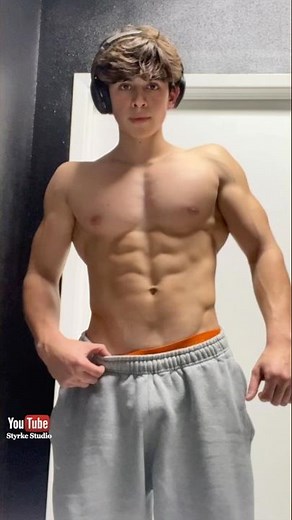 Teen Fitness Model Bodybuilder Muscle Pump Posing Body Update Talan Jacobo Styrke Studio #fitness