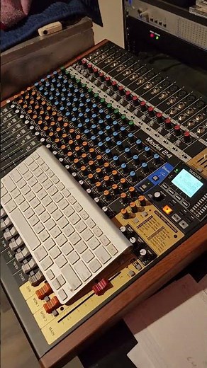 Mixing a Song in Reaper with UA Plugins & Tascam Model 24! 🎛️🔥