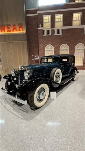 1933 Marmon 16 - V16 big engines 1930's #cars
