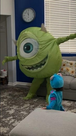 Mike Wazowski and Baby Sulley #monstersinc #costume #halloween #Mike #Sulley #ok #monster #2023