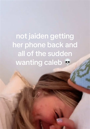 girl plz BAHHAHA #loveisland #aftersun #calebloveisland #tea | jaiden getting her phone back