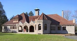 Pequot Library to Host Appraisal Day in Fairfield