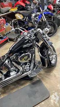 Harley Davidson Heritage Softail oil change #harleydavidson #softail #twincam #motorcycle #belray