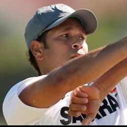 Top 5 best bowling performances of Sachin Tendulkar