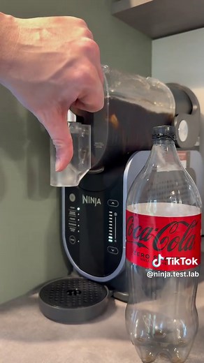 Coca Cola Zero SLUSHi 🥤 #ninja #ninjatestlab #ninjaslushi #ninjagermany #ninjakitchenfr #ninjakitchen #ninjausa #ninjalover #ninjalover #ninjauk #ninjanetherlands #slushy @Ninja Kitchen @Ninja.Deutschland @Ninja UK @Ninja Kitchen Italia @Ninja Kitchen Danmark @Ninja Kitchen France