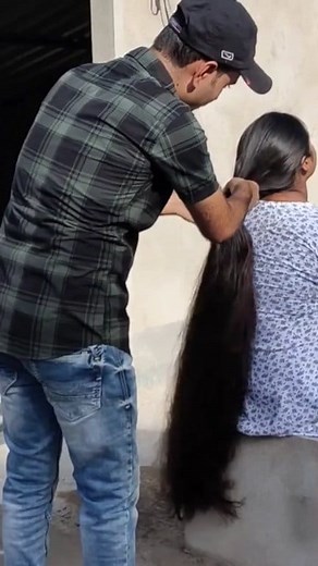 112K views · 2K reactions | open hair play with village girl #hairplay #longhair #hair #braid #haircare #lovelyhair #braidstyle #haircare #openhairstyle #openhair #hairbraid | Indian Hair Play | Facebook