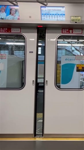 東京メトロ15000系中野閉扉シーン#東京メトロ #東西線 #ドア開閉