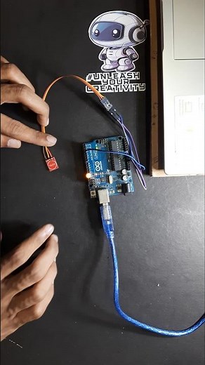 👉 Touch Sensor LED Toggle using Arduino 🔥 | TTP223 Project #Shorts #Arduino