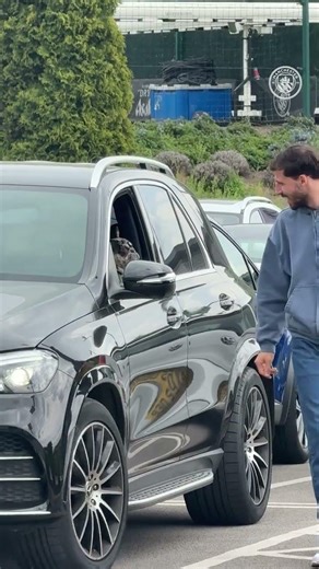 When John (The Dog) pulled up to training 🐶🤣 #football #mancity #premierleague #shorts #shortsfeed