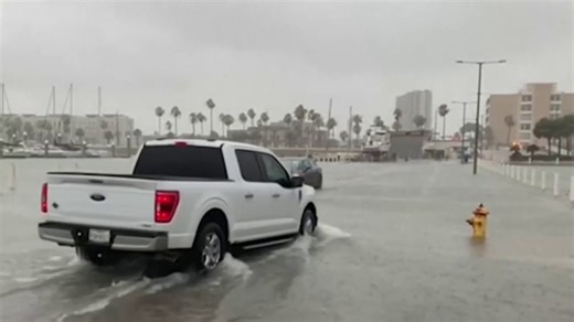 Tropical Storm Alberto brings rain and flooding to Texas coast