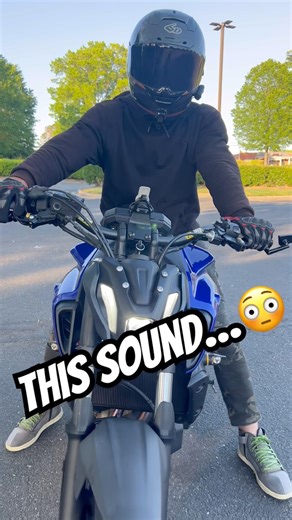 You Can FEEL This Yamaha MT-07 😳🔥 (Akrapovič CP2)