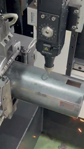 The laser pipe cutting machine s flying cutting mode can replace three traditional devices