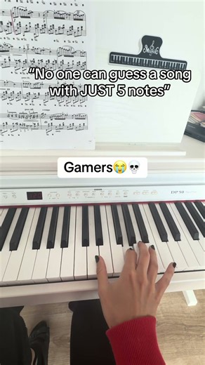 who knows this song on the piano? #piano