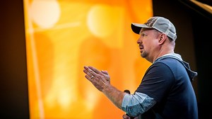 Garth Brooks shares his heart, Knoxville memories ahead of Neyland Stadium concert