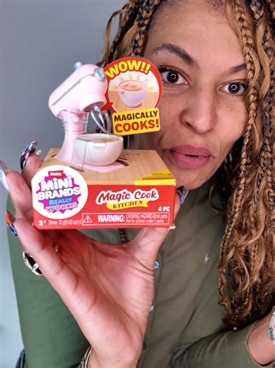 Découvrez les Minibrands Magic Cook Kitchen chez Smyths Toys