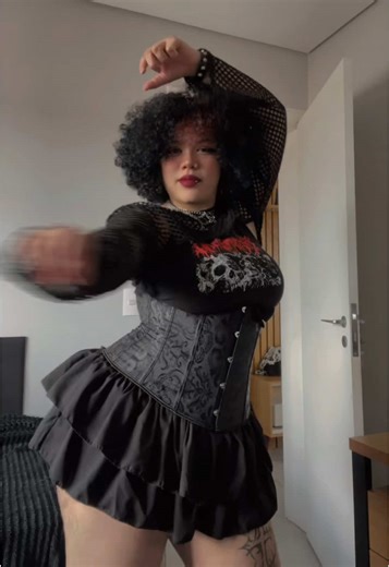 Dance Trends on TikTok: Explore the Latest Moves