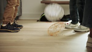 Lifeproof Settles Bridge Oak 22 MIL x 7.09 in W x 48.03 in L Waterproof Click Lock Vinyl Plank Flooring (18.92 sq. ft. /case) 652284411