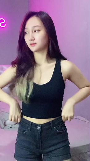 276K views · 4.7K reactions | #sandrina #sansandrin #fyp #dangdut #tiktok #tiktokindonesia | Sandrina | Facebook