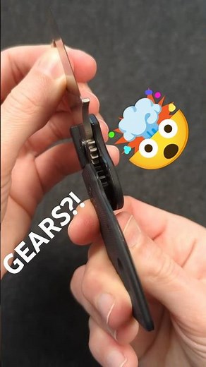 Does your knife have GEARS? - The Böker Sprocket is next level weird!