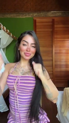 MC Mirella Dançando Muito Funk #funk #dançarina #dançarina #viral