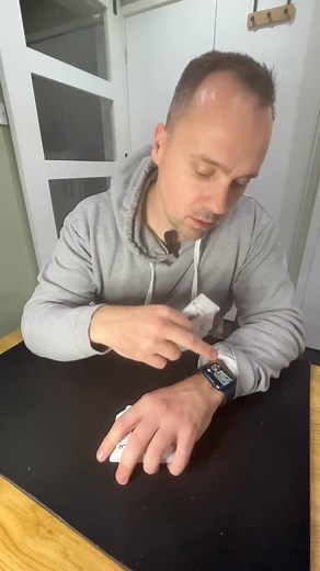 How Card Cheater Practice. #magictrick #magician #cardmagic #magic #birminghammagician #bicyclecards #trick | Phil Taylor Magician