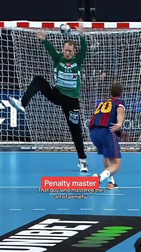 The 7m art 🖼️ #handball #håndbold #ehffinal4 #clm