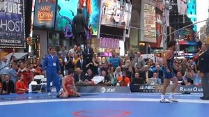 #MidnightSnack Just under two weeks until Beat The Streets returns to Times Square. Who remembers the Frayer bomb? Watch the 2017 Beat The Streets live Wednesday May 17 at 5pm CT: https://goo.gl/k2RxnO | FloWrestling
