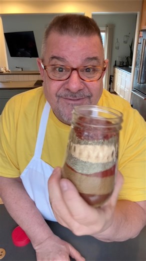 Skip the store-bought packets and make your own DIY taco seasoning mix at home. This homemade seasoning blend is bold, customizable, and perfect for weeknight tacos, burritos, and quick skillet meals. It’s an easy pantry staple that saves money, reduces packaging waste, and lets you control flavor without sacrificing convenience. Ideal for home cooks who love shortcuts that actually taste better. #TacoSeasoning #HomemadeNotStoreBought #KitchenHacks #PantryStaples #FoodTok | The Organizer Man