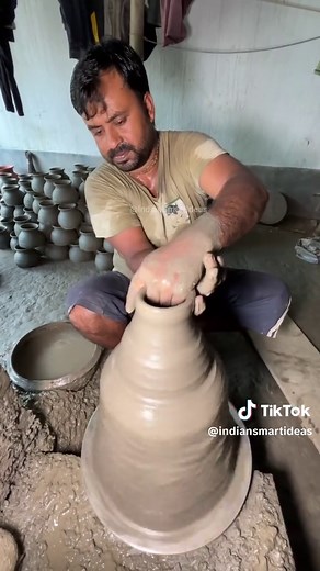 How to Make Traditional Clay Pots in an Indian Village