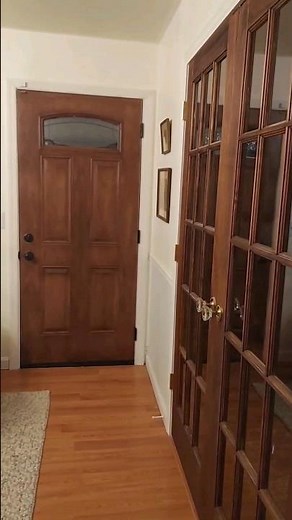How to Paint a Steel Door to Look Like Wood #shorts #diyhomeprojects