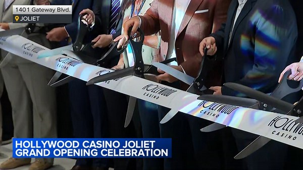 New Hollywood Casino in Joliet now open, featuring restaurants from celebrity chefs