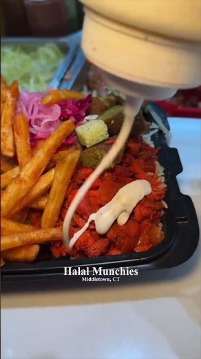INSANE Halal Platters in Middletown CT | Stacked Chicken Over Rice & Gyros