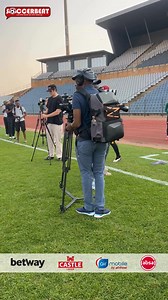 Sipho Mbule soaking it all in as he steps onto the pitch ahead of Bafana Bafana’s MD-4 training session! 🇿🇦⚽️🔥🙌🏼 #AbsaYourStoryMatters #AirMobile #BetwayPrem #CastleLager | SoccerBeat