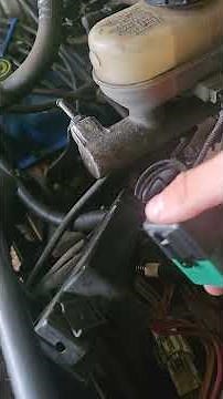 90 bronco fuel pump relay fix