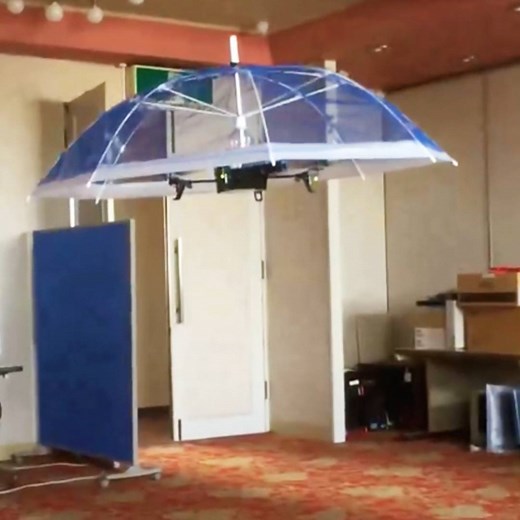 651K views · 358 reactions | This umbrella follows you around so you don’t have to carry it ☂️  | In The Know | Facebook