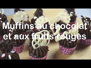 Muffins au chocolat et aux fruits rouges