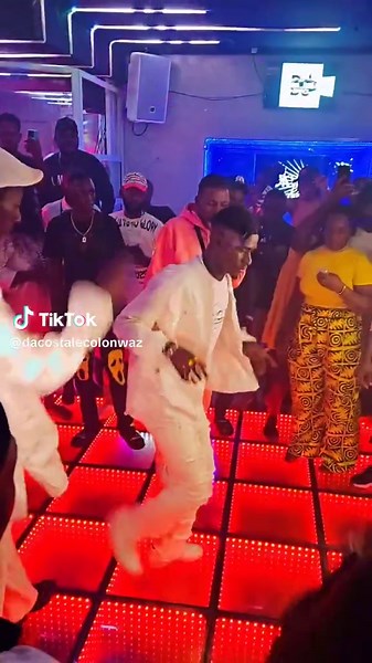 Danseurs et Culture au Gabon