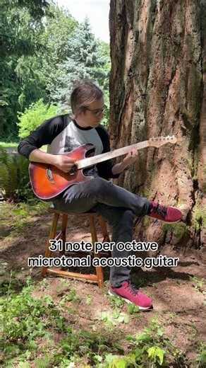 31 notes per octave, almost too many frets to deal with! #31edo #microtonalguitar #microtonal