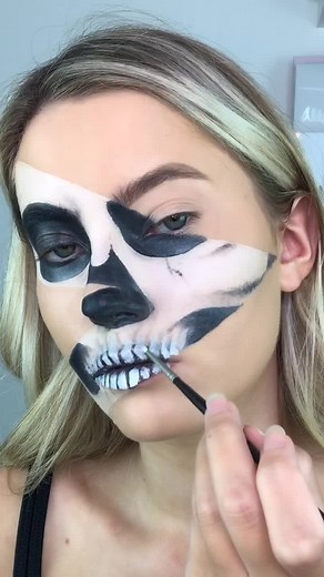 💀 Skeleton Tutorial 💀 #makeup #skullmakeup #halloween #halloweenathome #makeuptutorial #spookyscaryskeletons
