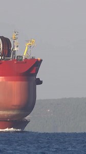 145K views · 3.7K reactions | One of the largest heavy-lift ships in the world, the BOKA Vanguard.  #offshore #ship #shipping #boskalis #shiplife #heavylift | Seaman Worldwide | Facebook