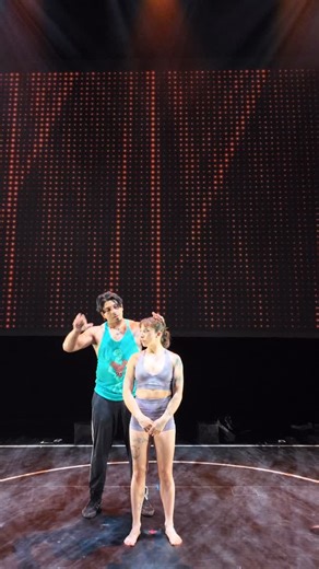 Duo Handance on Instagram: "Entrenando esa una mano para aguantar más tiempo en show 🤭🤭 #the7fingers #cheeracro #bestofh2h #circus #h2h"