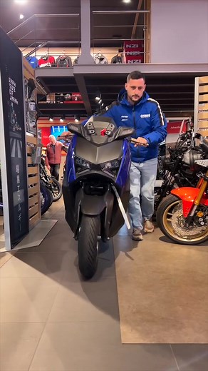 Yamaha XMax 300: Desempeño y Estilo en Dos Ruedas